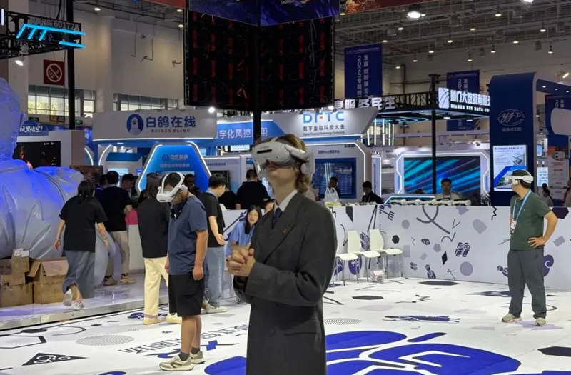 世优合作丨绽优科技亮相98投洽会,XR西游与AI潮玩共启数实融合新篇章 世优合作丨绽优科技亮相98投洽会,XR西游与AI潮玩共启数实融合新篇章